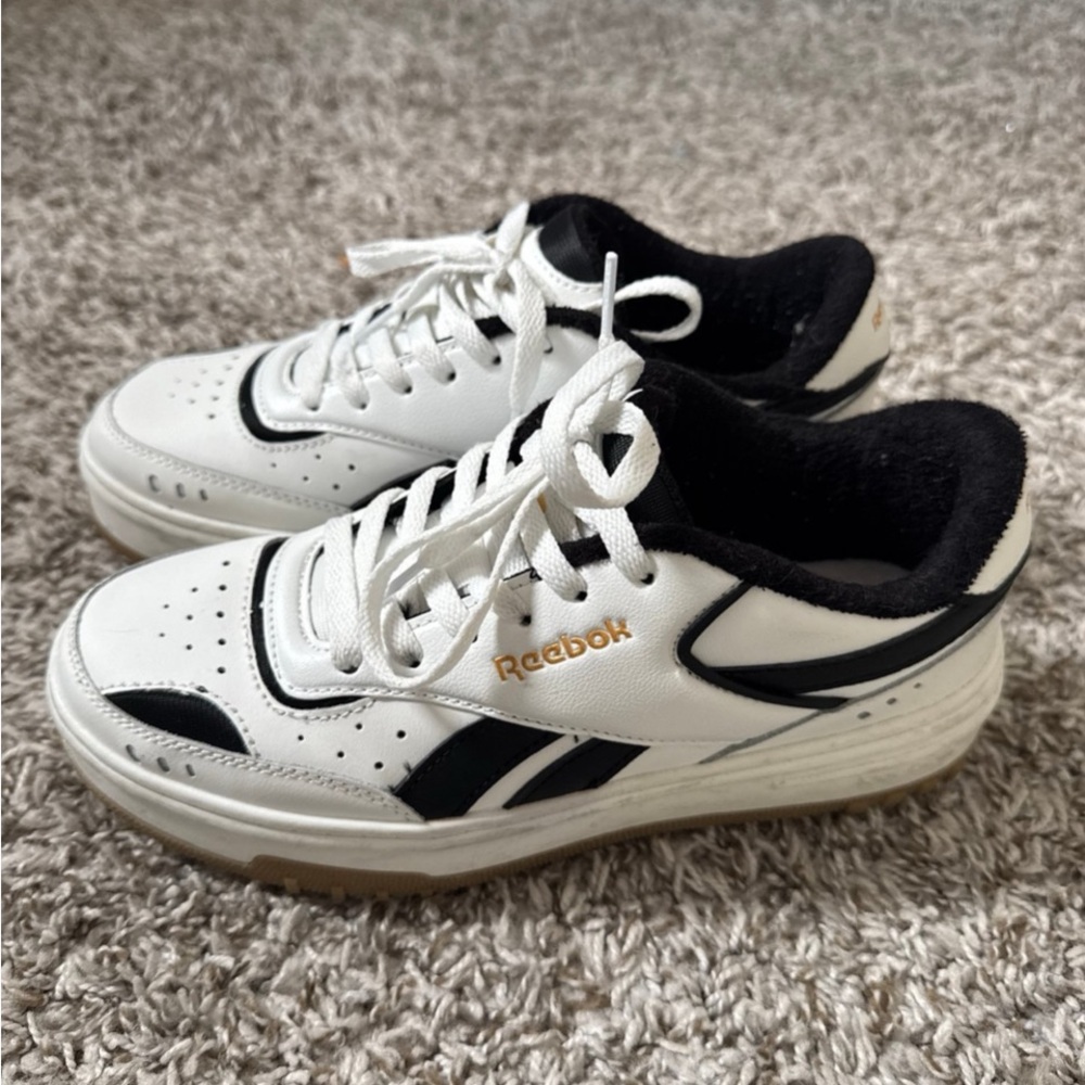 Reebok White and Black Sneakers